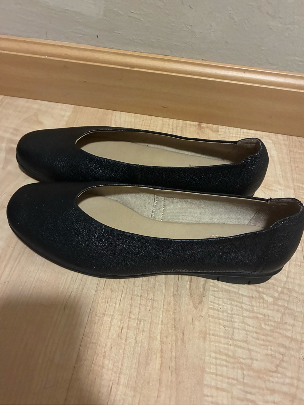 SOUL Naturalizer Leather Ballet Flats